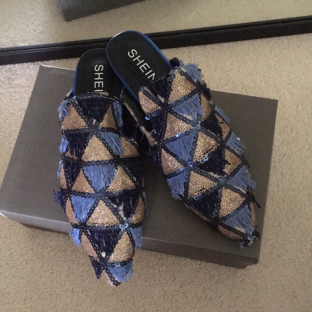 Gold and Blue Mule